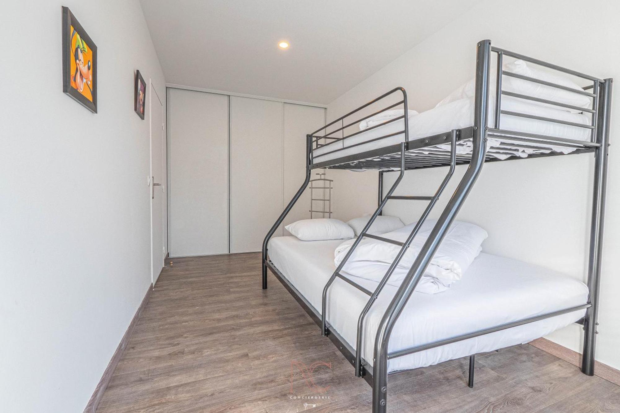 *Disneyland-Paris* 9 Pers, 2 Parkings, Wifi, Ac Montevrain Exterior photo